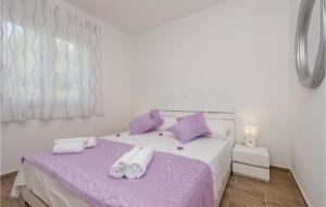 Fotografie z fotogalerie ubytování Nice Home In Murvica With Wifi v destinaci Murvica