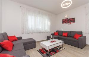 Fotografie z fotogalerie ubytování Nice Home In Murvica With Wifi v destinaci Murvica