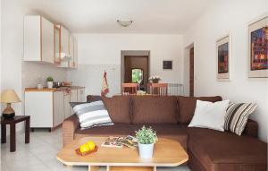 Posedenie v ubytovaní Nice Apartment In Rabac With Kitchen