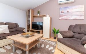 Posedenie v ubytovaní Apartment Vodice With Sea View 11