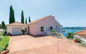 Gallery image of Apartment Na Krstu I in Orasac