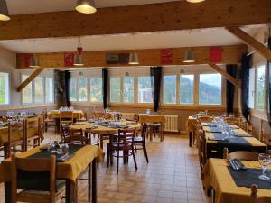 Εστιατόριο ή άλλο μέρος για φαγητό στο Auberge Restaurant du Virage +22 φωτογραφίες