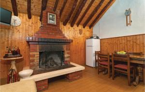 Fotografie z fotogalerie ubytování Holiday Home Pucisca With Fireplace I v destinaci Pučišća