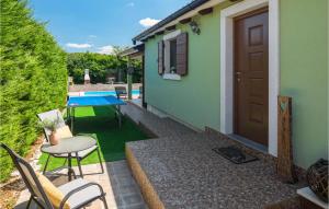 Zdjęcie z galerii obiektu Awesome Home In Rovinj With Kitchen w Rovinj