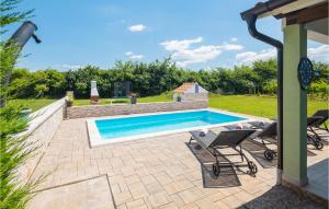 Zdjęcie z galerii obiektu Awesome Home In Rovinj With Kitchen w Rovinj