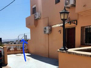 Balkon lub taras w obiekcie Cozy rooms in terraced house