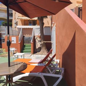 Zdjęcie z galerii obiektu Cozy rooms in terraced house w mieście Fuengirola