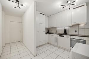 Nhà bếp/bếp nhỏ tại Pearlstay - City Center Workplace Balcony Washer