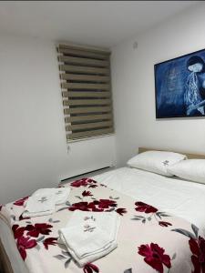 Voodi või voodid majutusasutuse Sunčani breg apartman 7 toas