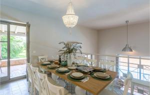 Φωτογραφία από το άλμπουμ του Nice Home In Vizinada With Kitchen σε Vižinada