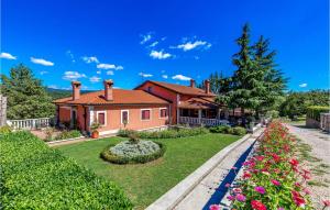 Zahrada ubytování 3 Bedroom Amazing Home In Jurdani