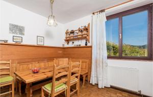 Fotografia z galérie ubytovania Beautiful Home In Fuzine With Sauna v destinácii Fužine