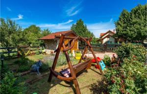 Herní místnost nebo prostor pro děti v ubytování 2 Bedroom Beautiful Home In Senj