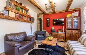 Posezení v ubytování 2 Bedroom Beautiful Home In Senj