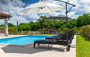 Hồ bơi trong/gần Villa Mara Svetvincenat