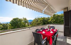 Balkón alebo terasa v ubytovaní Stunning Apartment In Rijeka + 30 fotografií