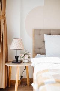 Voodi või voodid majutusasutuse The Euphoria Sophisticated Style - Stay 24h toas