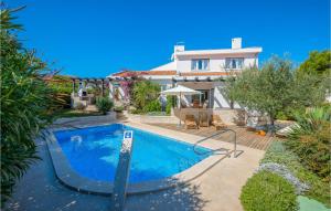 Πισίνα στο ή κοντά στο Gorgeous Home In Liznjan With Wifi