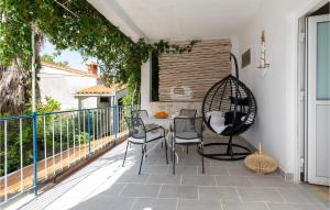 Μπαλκόνι ή βεράντα στο 2 Bedroom Amazing Apartment In Klek +19 φωτογραφίες