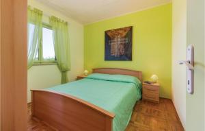Postel nebo postele na pokoji v ubytování Apartment Kunfin V