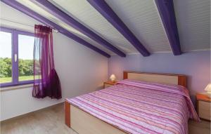 Postel nebo postele na pokoji v ubytování Apartment Kunfin V