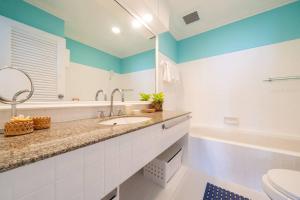 Bagno di Waterfront High Tide Suite - Ocean View