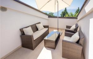 O zonă de relaxare la Stunning Home In Novi Vinodolski +38 fotografii