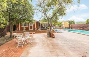 Πισίνα στο ή κοντά στο Beautiful Home In Arcos De La Frontera