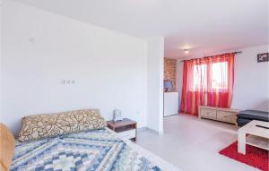 Postel nebo postele na pokoji v ubytování Holiday Home Valbandon I