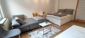 Posezení v ubytování Zentrales, gemütliches WG-Zimmer