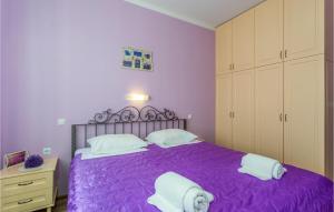 Posteľ alebo postele v izbe v ubytovaní 2 Bedroom Nice Apartment In Kornic