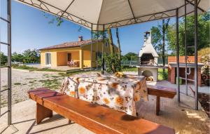 Κήπος έξω από το Holiday Home Butkovici 07