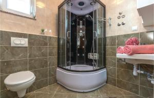Kúpeľňa v ubytovaní Studio Apartment In Krvavica