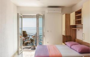 Posteľ alebo postele v izbe v ubytovaní Studio Apartment In Krvavica