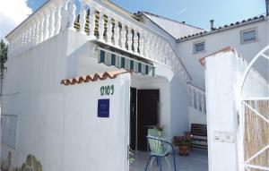 Το κτήριο όπου στεγάζεται  το διαμέρισμα