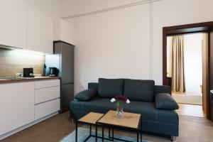 Η κουζίνα ή μικρή κουζίνα στο BD Old Town Suite - Pedestrian Zone - City Center +28 φωτογραφίες