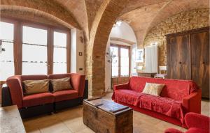 A seating area at Amazing Home In Mazzolla With Wifi