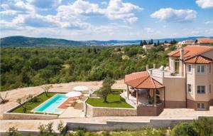 Bazén v ubytovaní Stunning Home In Sibenik With Wifi alebo v jeho blízkosti