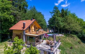 Zahrada ubytování Nice Home In Lepoglava With Sauna