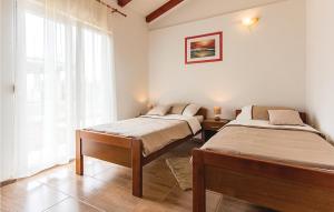Posteľ alebo postele v izbe v ubytovaní Holiday Home Vodnjan With Sea View Iii