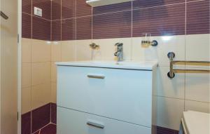 Koupelna v ubytování Apartment Grebastica Lxxxviii
