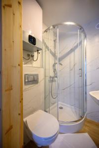 Koupelna v ubytování Resort Rykowisko DeLuxe No 3