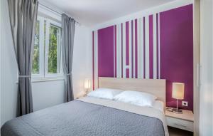 Posteľ alebo postele v izbe v ubytovaní Cozy Apartment In Baska With Wifi + 14 fotografií
