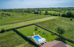 Bazén v ubytování Villa Casa Carbonera nebo v jeho okolí + 36 fotografií