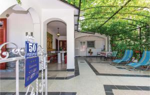 Fotografia z galérie ubytovania Awesome Apartment In Crikvenica v destinácii Crikvenica