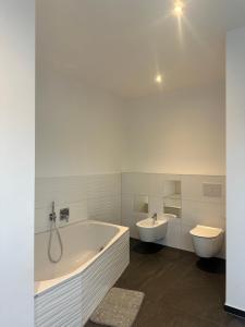 Koupelna v ubytování Casa Colori Rheinfelden + 38 fotografií