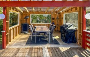 Φωτογραφία από το άλμπουμ του 4 Bedroom Gorgeous Home In Gressvik σε Gressvik