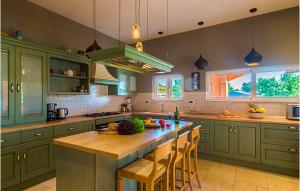 Fotografie z fotogalerie ubytování Cozy Home In Prkos With Wifi v destinaci Prkos