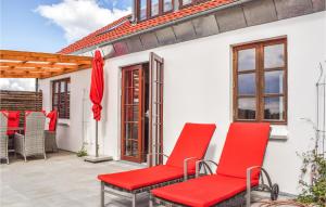 Patio nebo venkovní prostory v ubytování Three-Bedroom Holiday Home In Knebel + 21 fotografií