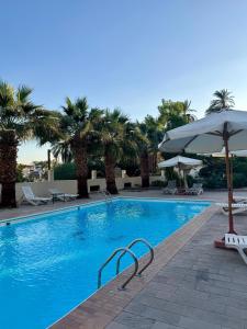 Bazén v ubytování Hotel Sheherazade Luxor nebo v jeho okolí